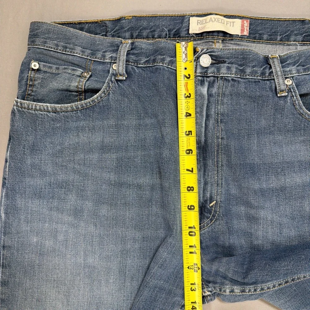 Levi's 550 Relaxed Fit Mens 40x32 Jeans Medium Wash Blue Denim‎ Straight Leg